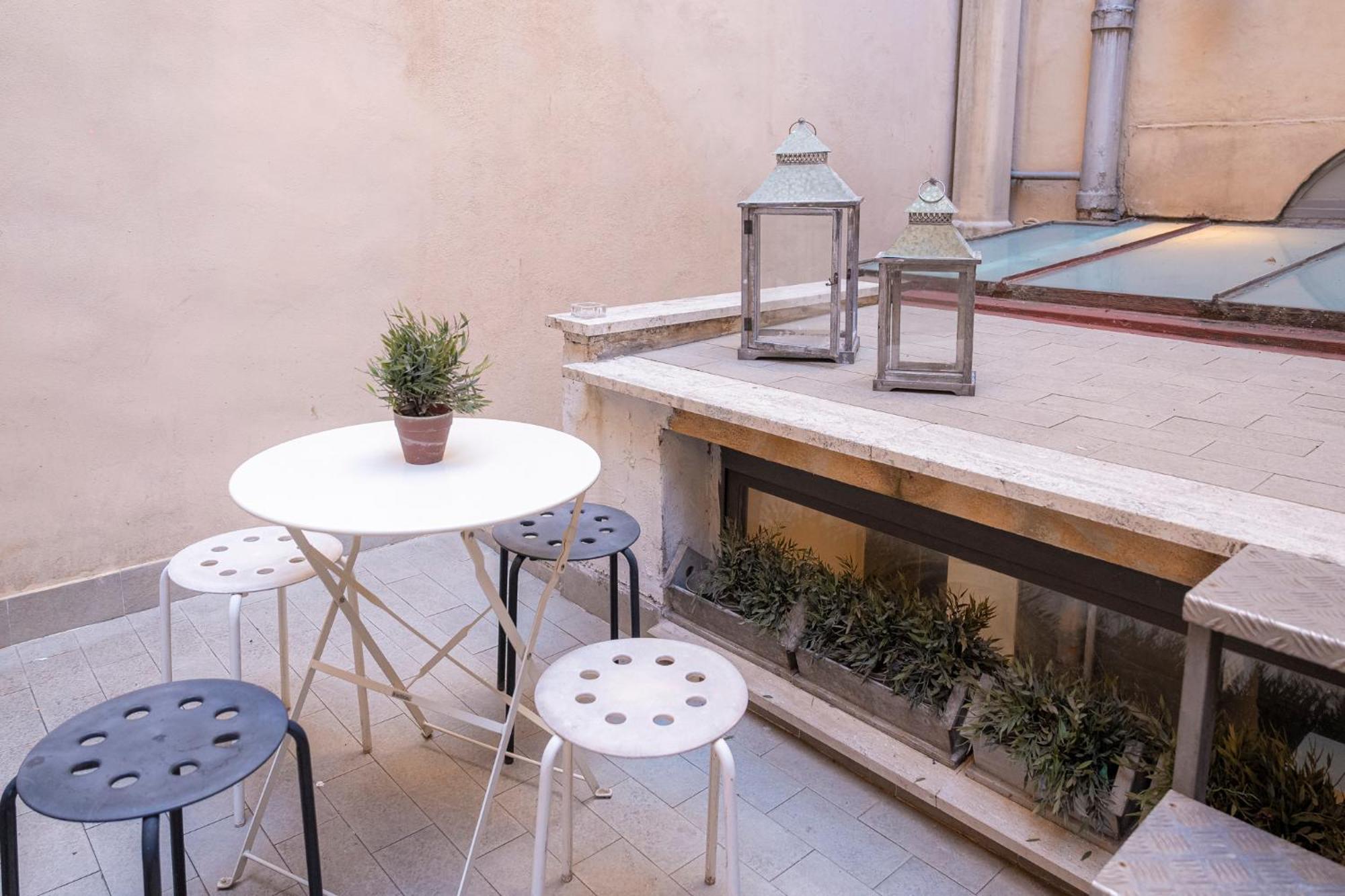Homehouse Serpenti - Colosseum - Rione Monti Roma Ngoại thất bức ảnh