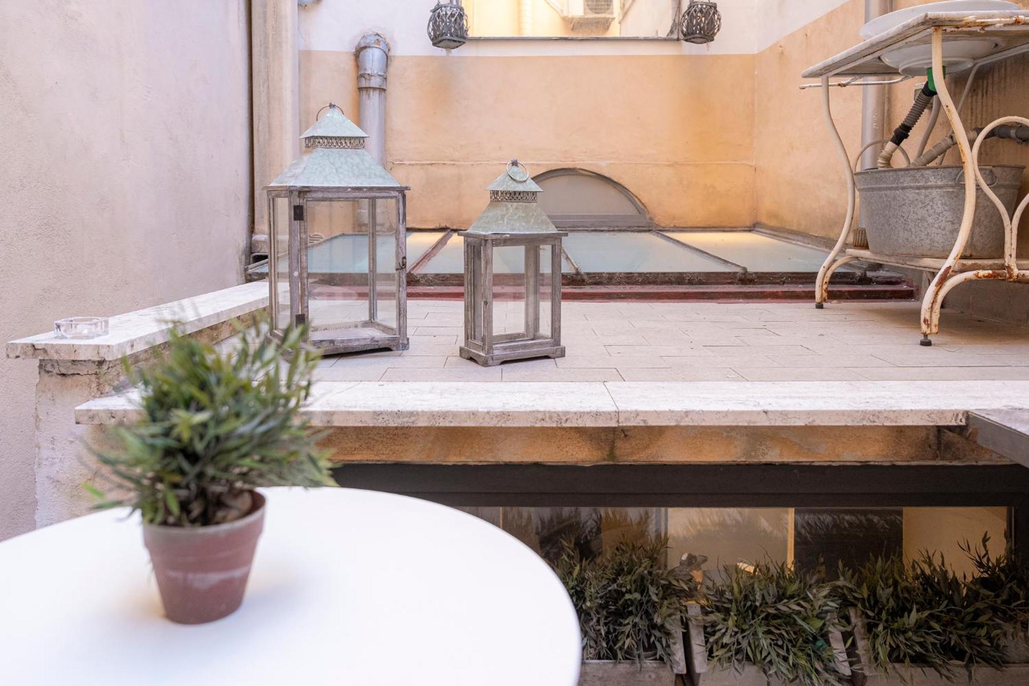 Homehouse Serpenti - Colosseum - Rione Monti Roma Phòng bức ảnh