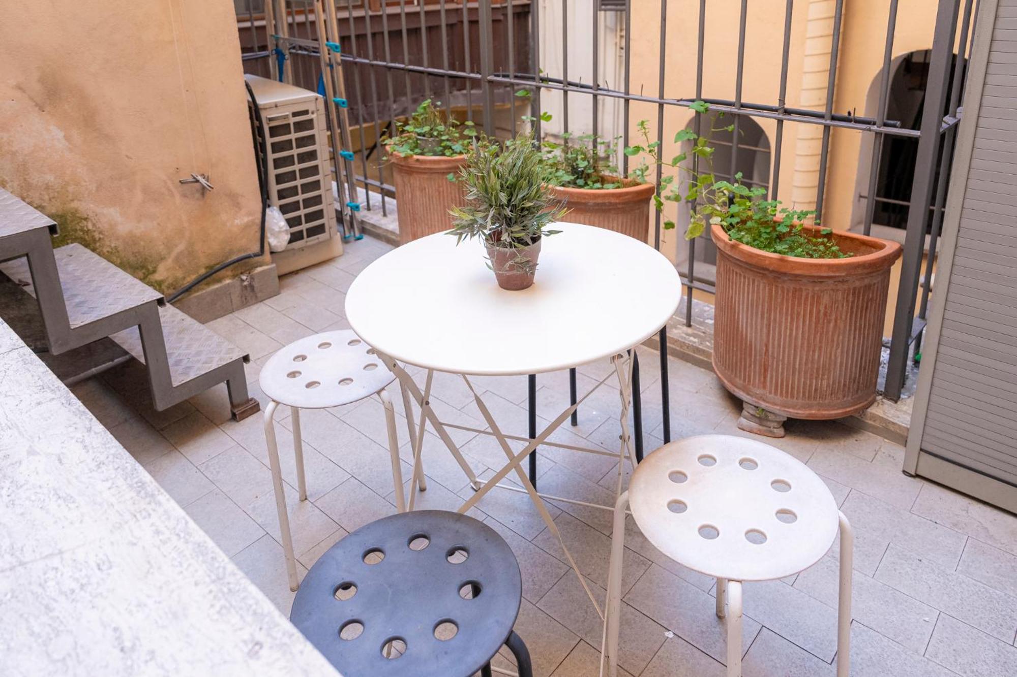 Homehouse Serpenti - Colosseum - Rione Monti Roma Ngoại thất bức ảnh